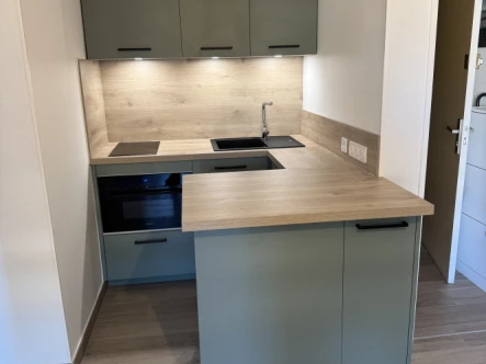 Cuisine Cadette et plans stratifié